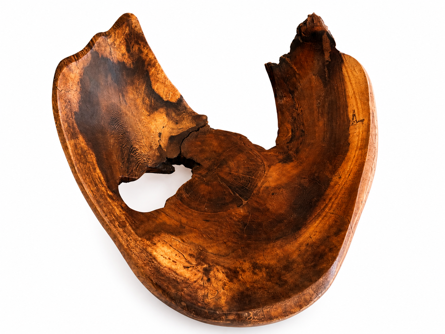 AMARA — Hand-Carved Sculptural Wooden Bowl