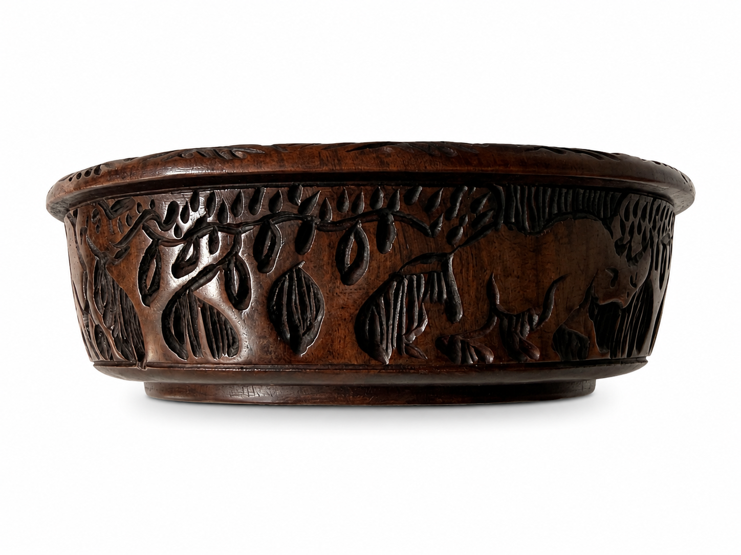 SOKO — Hand-Carved Wooden Bowl