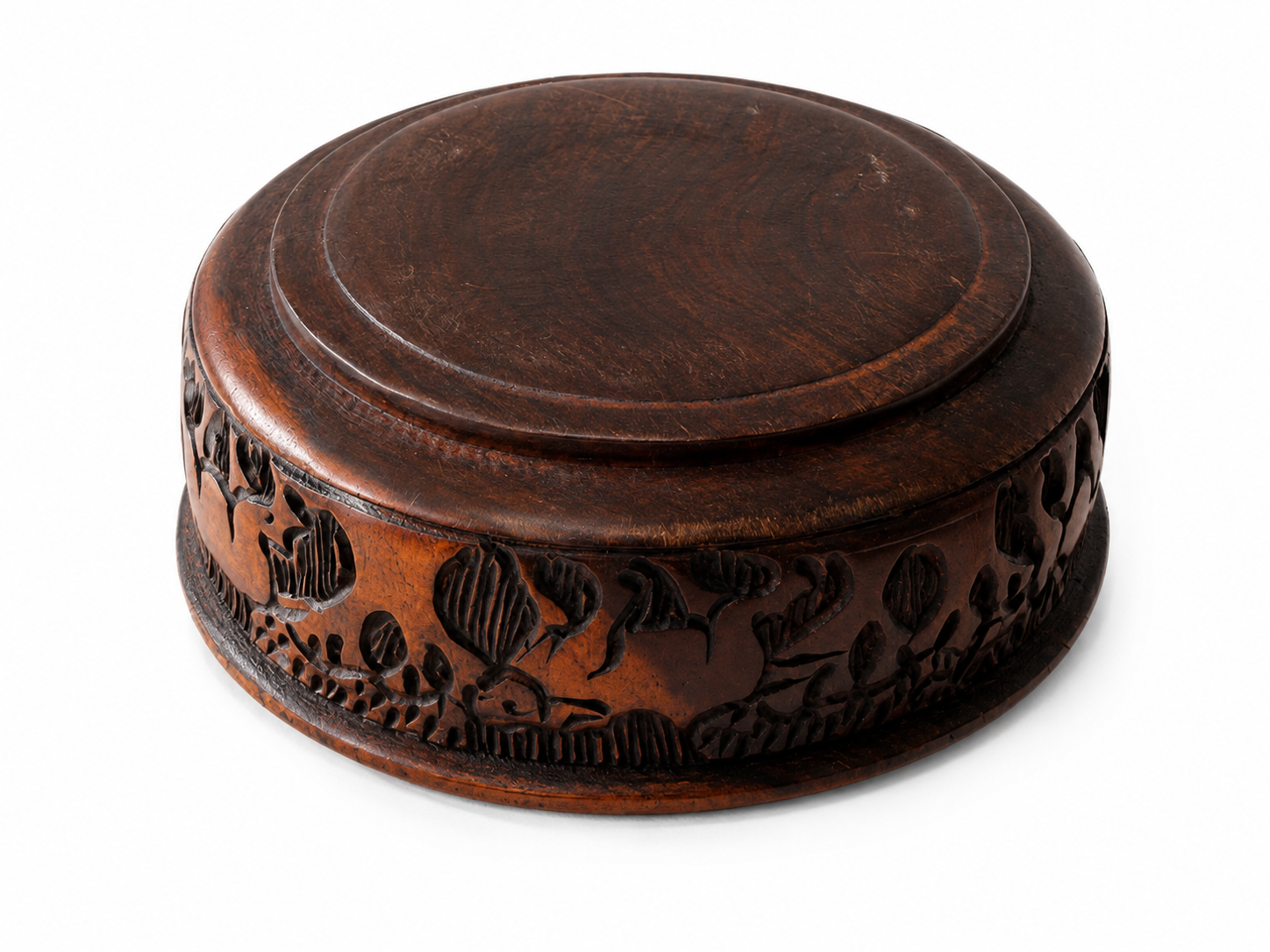 SOKO — Hand-Carved Wooden Bowl